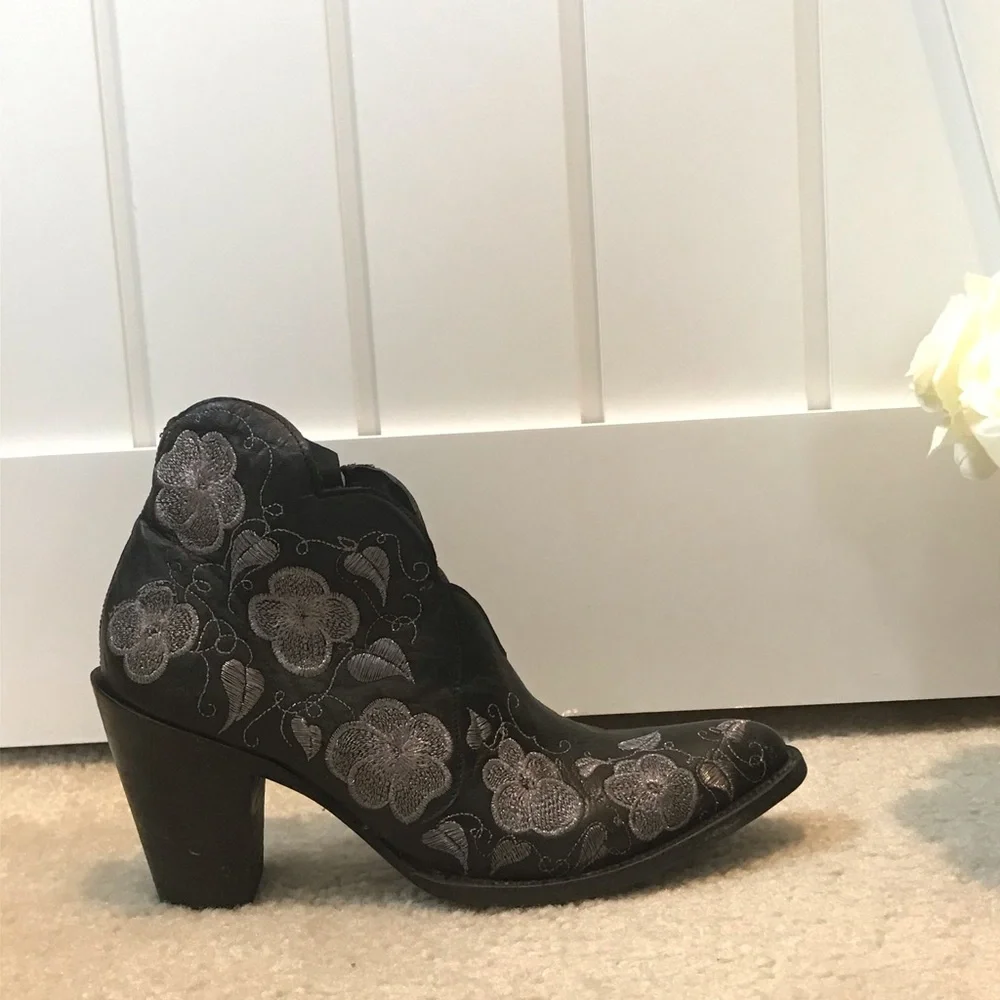 Old Gringo Black Suede Floral Embroidered Ankle Boots